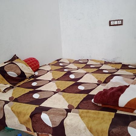 Vrinda Homestay Vrindavan Exterior photo